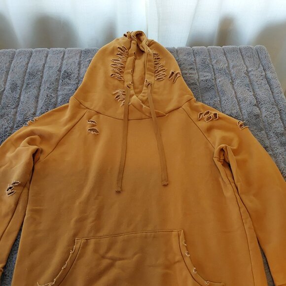 Chelsea DeBoer by Lily & Lottie Distressed Hooded Sweatshirt - Camel - Size Sm - Picture 2 of 5
